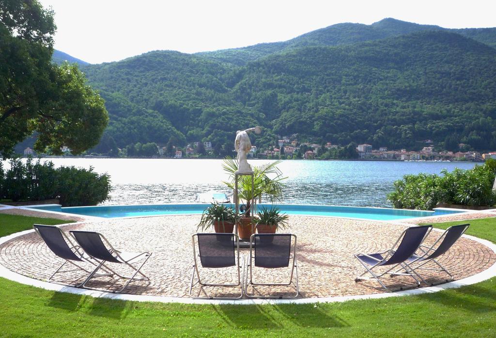 Residence Ville Lago Lugano Порто Черезио Екстериор снимка
