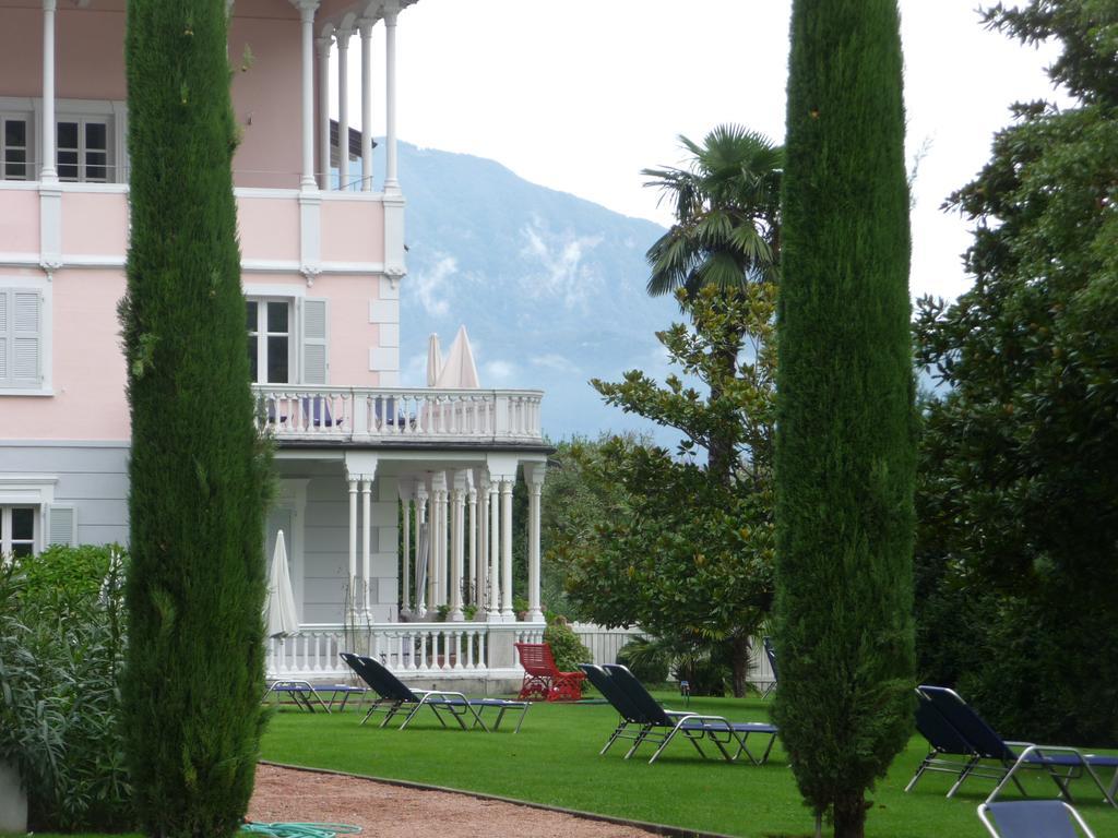 Residence Ville Lago Lugano Порто Черезио Екстериор снимка