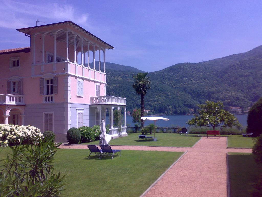 Residence Ville Lago Lugano Порто Черезио Екстериор снимка